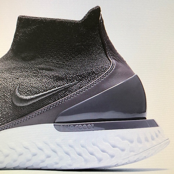nike rise react flyknit thunder grey